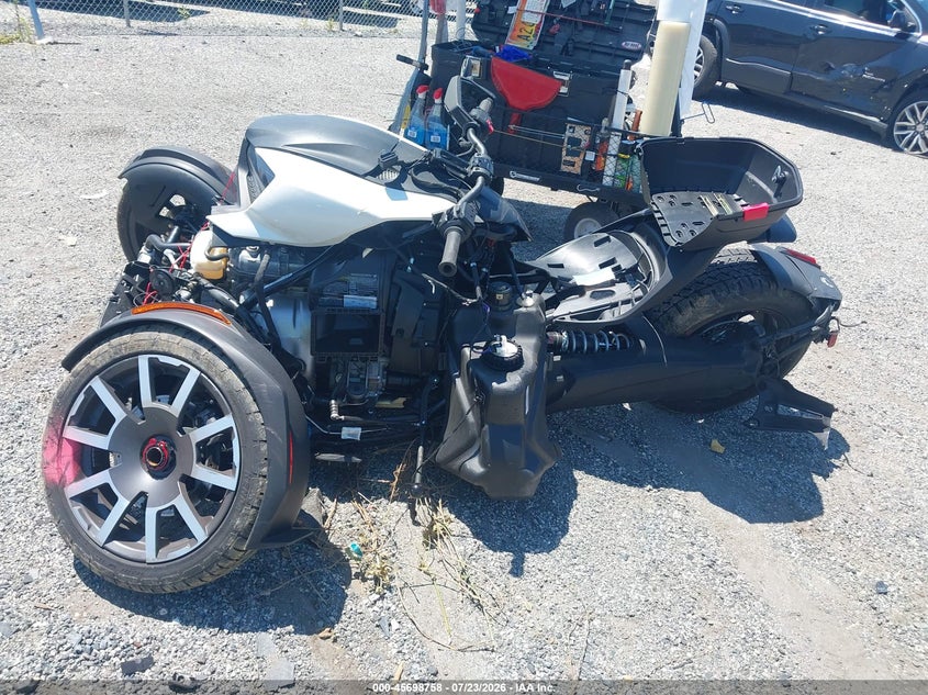 2020 Can-am/ brp Ryker VIN 3JB2GEG23LJ005367 IAAI salvage auction — FRONT END, Wait Title, sold $100 on 2026-10-07 (photo 9)
