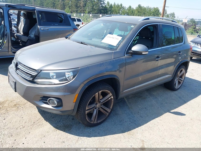 2016 Volkswagen Tiguan VIN WVGAV7AXXGW616897 IAAI salvage auction — NORMAL WEAR, Clear (Washington), sold $950 on 2026-08-05 (photo 2)