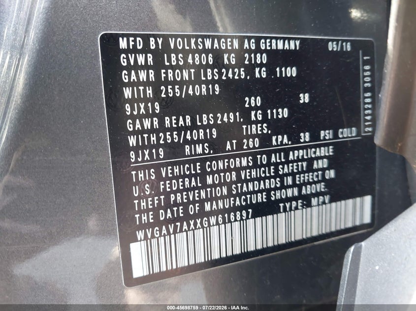 2016 Volkswagen Tiguan VIN WVGAV7AXXGW616897 IAAI salvage auction — NORMAL WEAR, Clear (Washington), sold $950 on 2026-08-05 (photo 9)