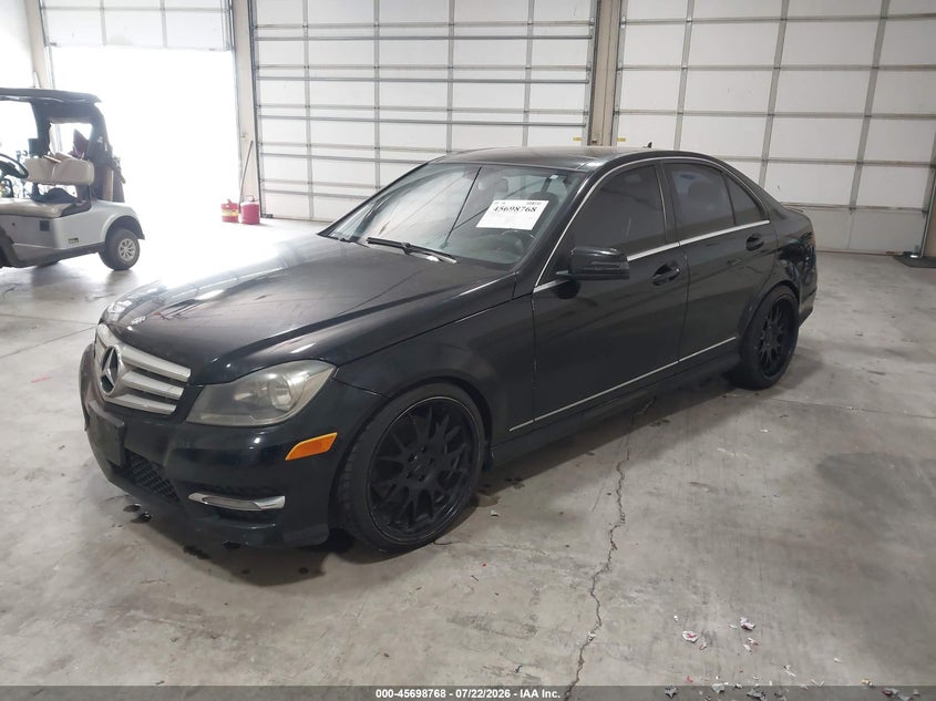 2013 Mercedes-benz C class VIN WDDGF8AB2DR244302 IAAI salvage auction — NORMAL WEAR, Peddle Salvage Public-Restricted (Oregon), sold $400 on 2026-07-28 (photo 2)