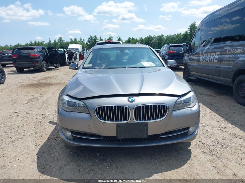 2012 BMW 5er VIN WBAFU7C56CDU60952 IAAI salvage auction — NORMAL WEAR, Wait Title, sold $2,000 on 2026-08-03 (photo 6)