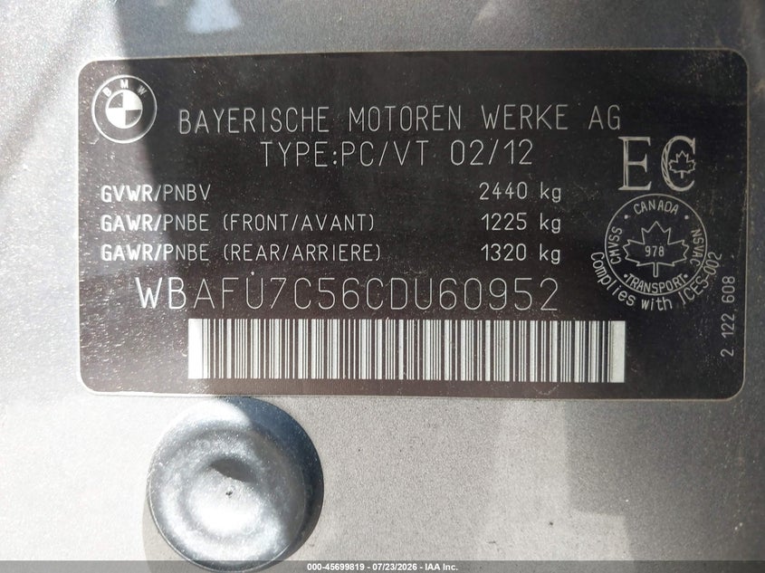 2012 BMW 5er VIN WBAFU7C56CDU60952 IAAI salvage auction — NORMAL WEAR, Wait Title, sold $2,000 on 2026-08-03 (photo 9)