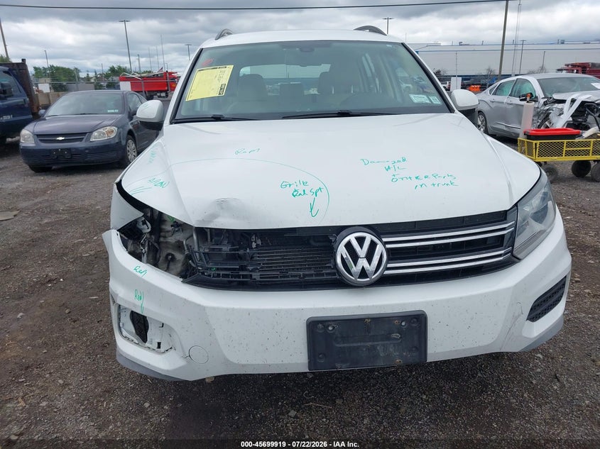 2016 Volkswagen Tiguan VIN WVGBV7AX9GW559788 IAAI salvage auction — RIGHT FRONT, Wait Title, sold $2,100 on 2026-08-05 (photo 6)
