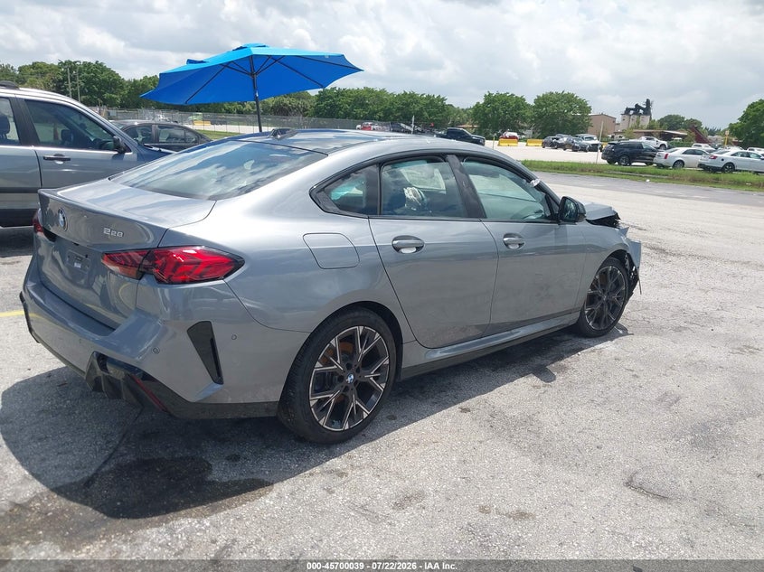 2026 BMW 2er VIN WBA23GG02T7U37778 IAAI salvage auction — FRONT END, Salvage Title, sold $6,600 on 2026-08-02 (photo 4)