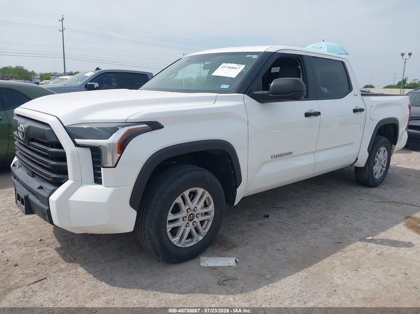 2022 Toyota Tundra VIN 5TFLA5DB4NX052684 IAAI salvage auction — REAR END, Enterprise Vehicles Clear Only (Texas), sold $32,250 on 2026-07-27 (photo 2)