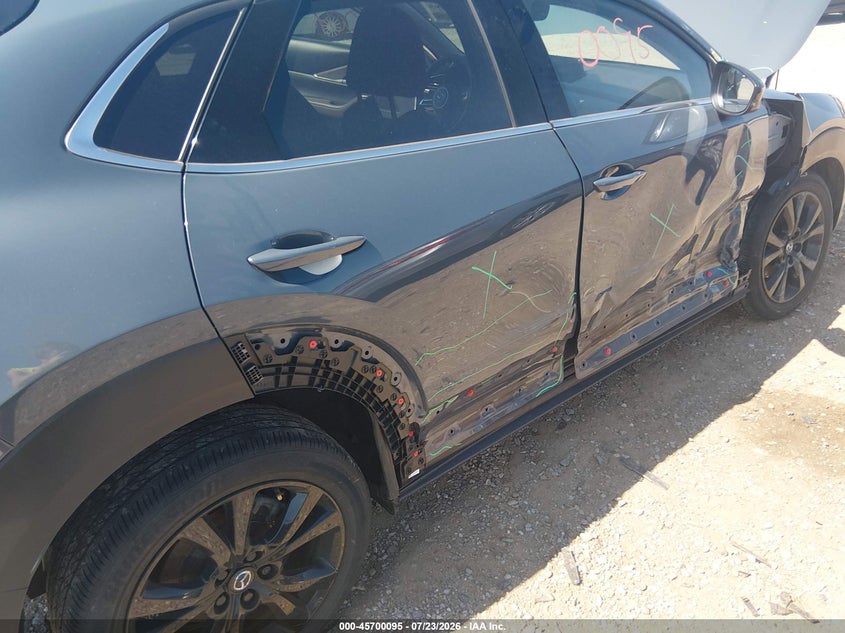 2023 Mazda Cx-30 VIN 3MVDMBDY9PM573244 IAAI salvage auction — SIDE, Salvage Title, sold $6,100 on 2026-08-23 (photo 6)
