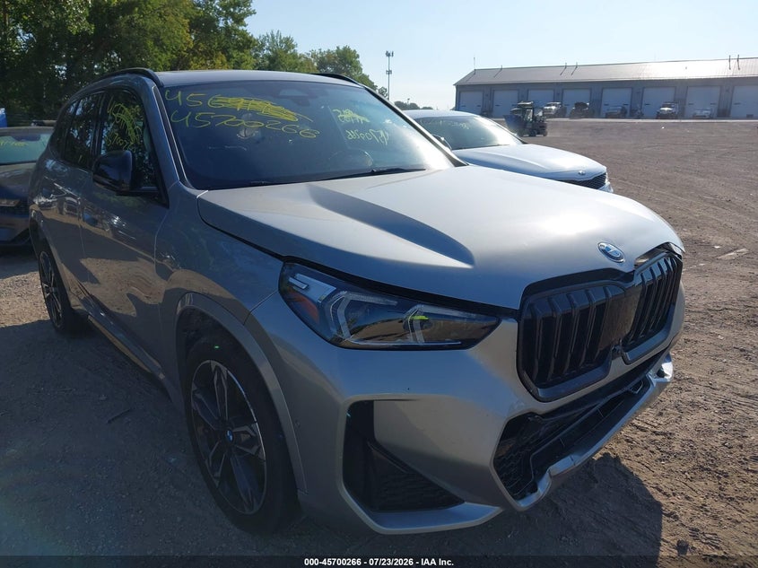2023 BMW X1 VIN WBX73EF06P5W79072 IAAI salvage auction — FRONT END, Salvage (Indiana), sold $14,700 on 2026-08-21 (photo 6)
