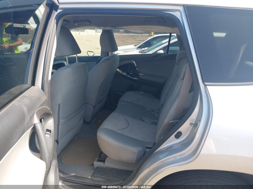 2010 Toyota Rav4 VIN JTMJK4DV1A5086774 IAAI salvage auction — RIGHT SIDE, Clear (Massachusetts), sold $900 on 2026-07-31 (photo 8)