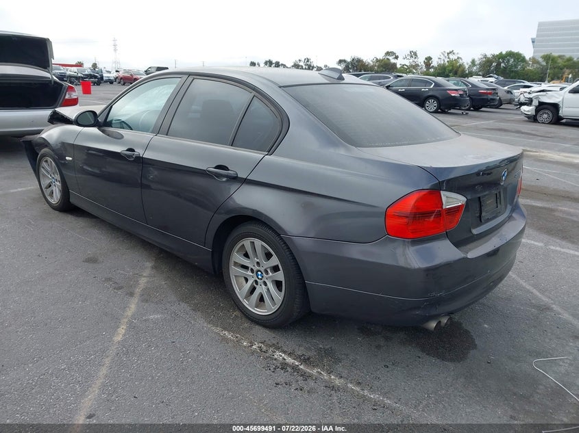 2007 BMW 3 series VIN WBAVC535X7FZ76454 IAAI salvage auction — FRONT END, Salvage (California), sold $525 on 2026-08-03 (photo 3)