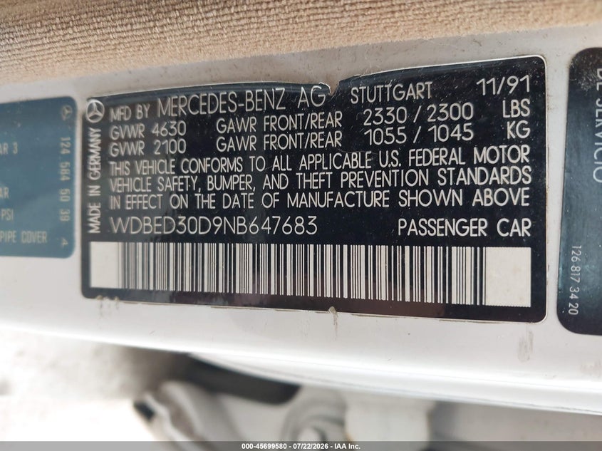 1992 Mercedes-benz 300 VIN WDBED30D9NB647683 IAAI salvage auction — NORMAL WEAR, Clear (New York), sold $425 on 2026-07-30 (photo 9)