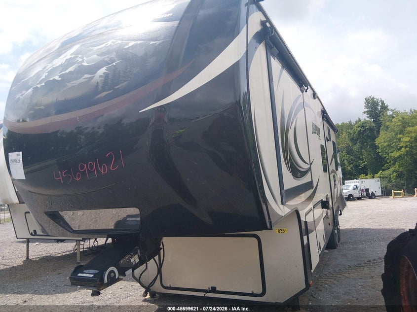 2015 Keystone rv Other VIN 4YDF30125FE780071 IAAI salvage auction — REAR END, Clear (Tennessee), sold $3,600 on 2026-09-01 (photo 8)