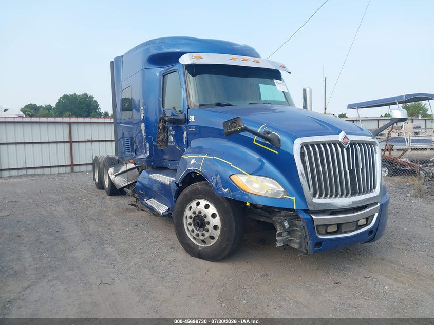 2019 International VIN 3HSDZAPR2KN421236 — IAAI salvage auction photo