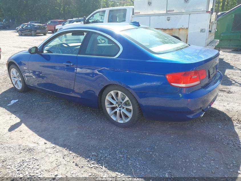 2008 BMW 3 series VIN WBAWC73578E062167 IAAI salvage auction — NORMAL WEAR, Clear (New York), sold $1,350 on 2026-08-04 (photo 3)