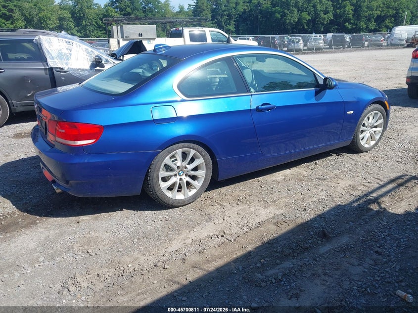 2008 BMW 3 series VIN WBAWC73578E062167 IAAI salvage auction — NORMAL WEAR, Clear (New York), sold $1,350 on 2026-08-04 (photo 4)