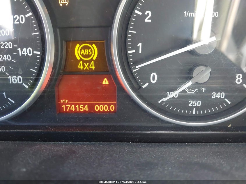 2008 BMW 3 series VIN WBAWC73578E062167 IAAI salvage auction — NORMAL WEAR, Clear (New York), sold $1,350 on 2026-08-04 (photo 7)