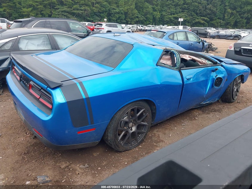 2016 Dodge Challenger VIN 2C3CDZFJ9GH236257 IAAI salvage auction — ROOF, Salvage Title, sold $3,300 on 2026-09-10 (photo 4)