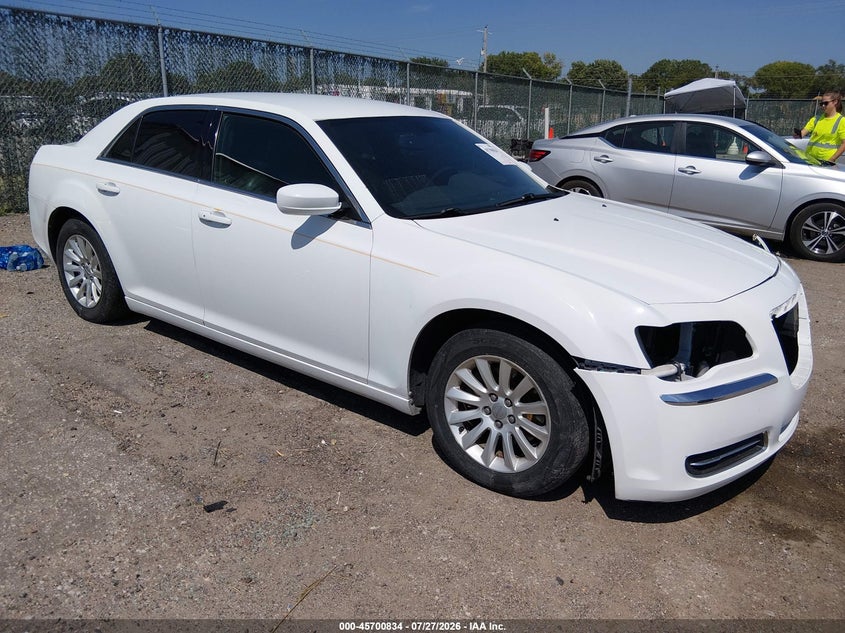 2013 Chrysler 300 VIN 2C3CCAAG4DH626436 IAAI salvage auction — FRONT END, Salvage (Kansas), sold $1,950 on 2026-09-04 (photo 1)