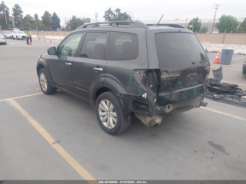 2012 Subaru Forester VIN JF2SHAEC4CH462045 IAAI salvage auction — REAR END, Salvage (California), sold $1,450 on 2026-08-03 (photo 3)