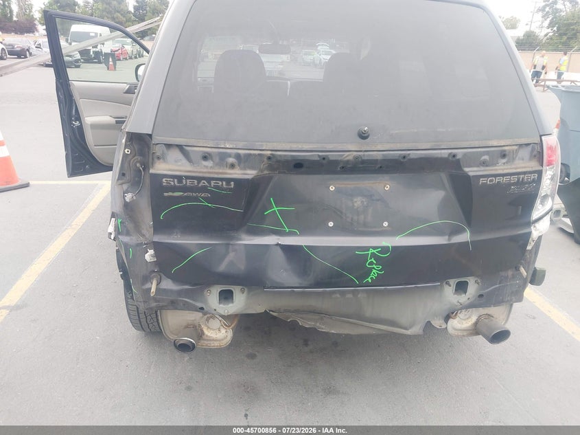 2012 Subaru Forester VIN JF2SHAEC4CH462045 IAAI salvage auction — REAR END, Salvage (California), sold $1,450 on 2026-08-03 (photo 6)