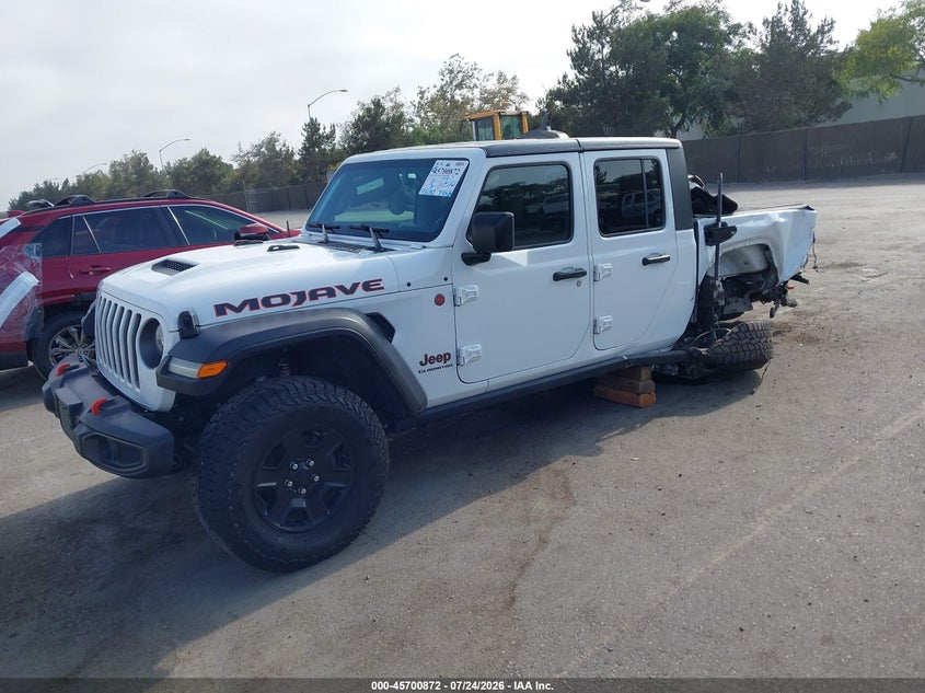 2020 Jeep Gladiator VIN 1C6JJTEG2LL209677 IAAI salvage auction — REAR END, Wait Title, sold $14,500 on 2026-08-31 (photo 2)