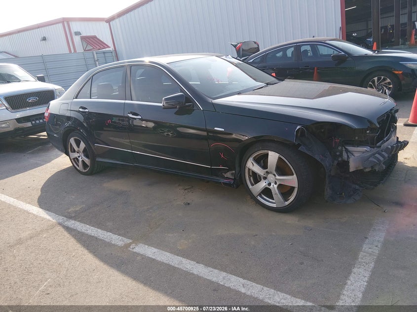 2010 Mercedes-benz E-class VIN WDDHF5GB0AA151945 IAAI salvage auction — FRONT END, Clear (Tennessee), sold $750 on 2026-08-19 (photo 1)