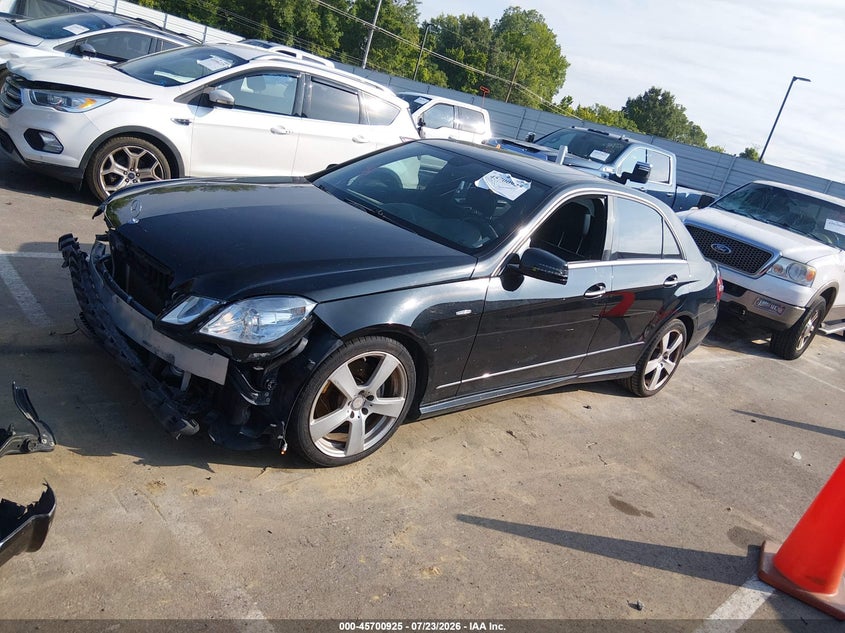 2010 Mercedes-benz E-class VIN WDDHF5GB0AA151945 IAAI salvage auction — FRONT END, Clear (Tennessee), sold $750 on 2026-08-19 (photo 2)
