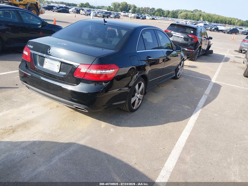 2010 Mercedes-benz E-class VIN WDDHF5GB0AA151945 IAAI salvage auction — FRONT END, Clear (Tennessee), sold $750 on 2026-08-19 (photo 4)