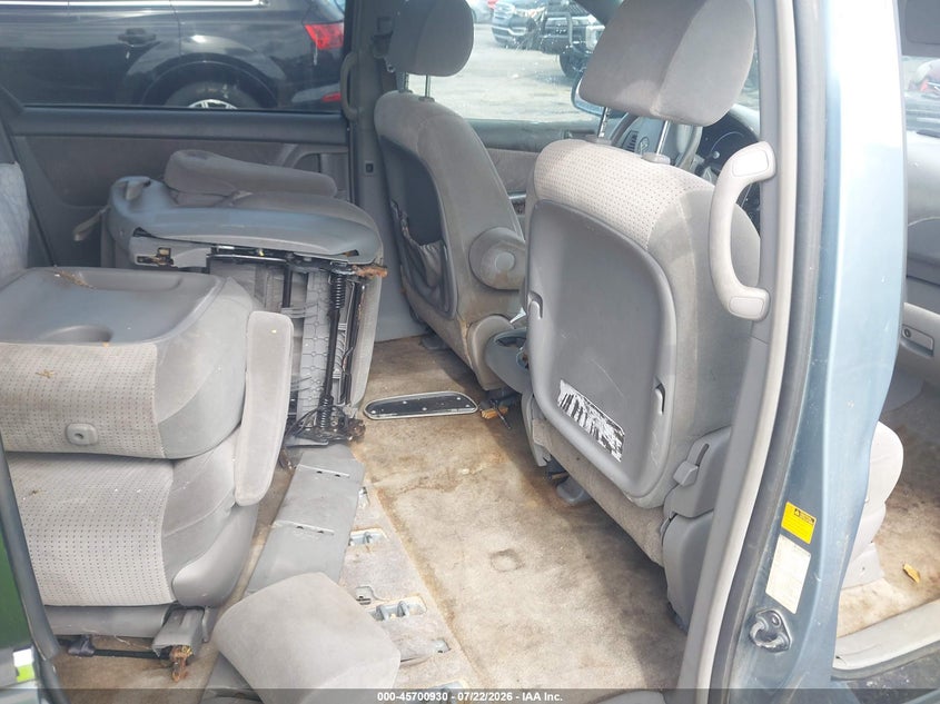 2008 Toyota Sienna VIN 5TDZK23C28S203595 IAAI salvage auction — NORMAL WEAR, Clear (Florida), sold $350 on 2026-07-28 (photo 8)