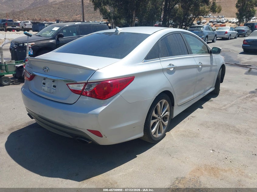 2014 Hyundai Sonata VIN 5NPEC4ACXEH887677 IAAI salvage auction — NORMAL WEAR, Clear - Dealer Only (California), sold $125 on 2026-07-28 (photo 4)