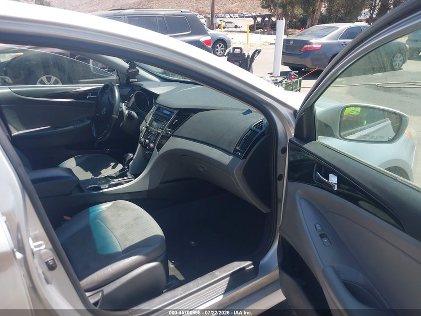 2014 Hyundai Sonata VIN 5NPEC4ACXEH887677 IAAI salvage auction — NORMAL WEAR, Clear - Dealer Only (California), sold $125 on 2026-07-28 (photo 5)