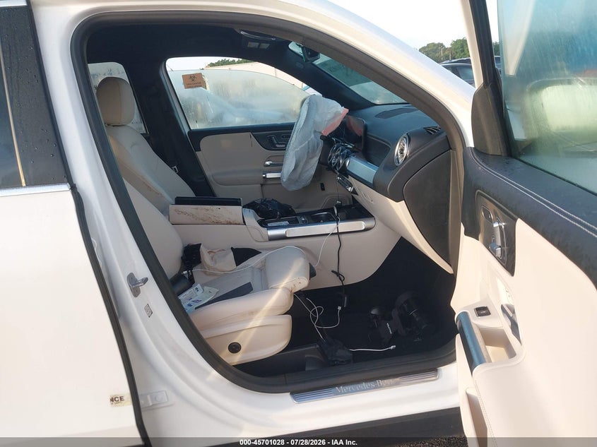 2025 Mercedes-benz Glb VIN W1N4M4HB2SW399361 IAAI salvage auction — BIOHAZARD/CHEMICAL, Clear (Florida), sold $20,700 on 2026-08-02 (photo 5)