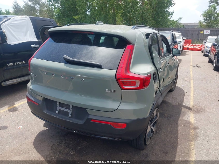 2024 Volvo Xc40 VIN YV4L12UL3R2356922 IAAI salvage auction — SIDE, Clear (Colorado), sold $8,600 on 2026-08-18 (photo 4)