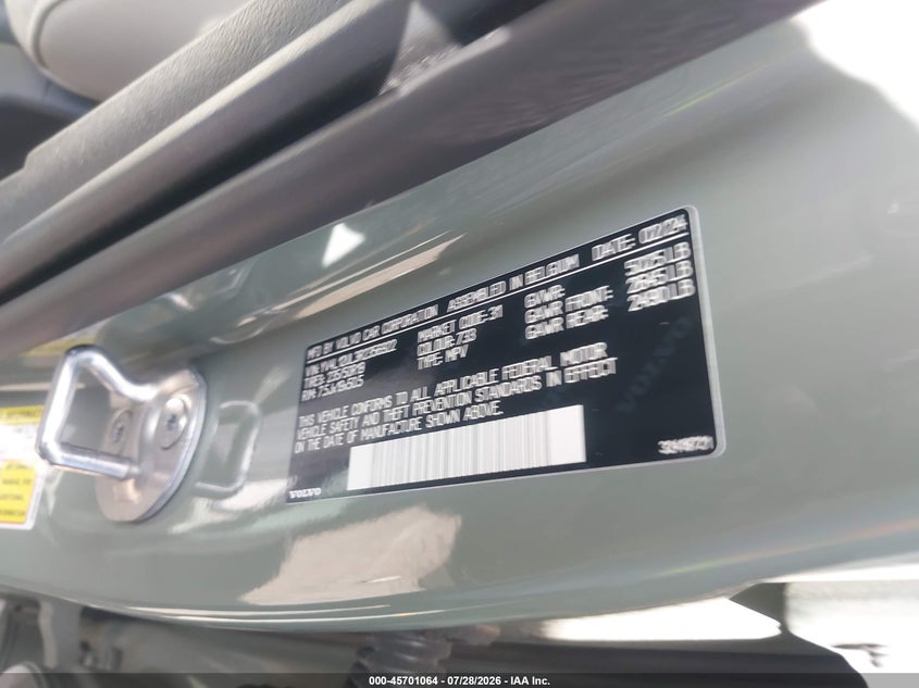2024 Volvo Xc40 VIN YV4L12UL3R2356922 IAAI salvage auction — SIDE, Clear (Colorado), sold $8,600 on 2026-08-18 (photo 9)