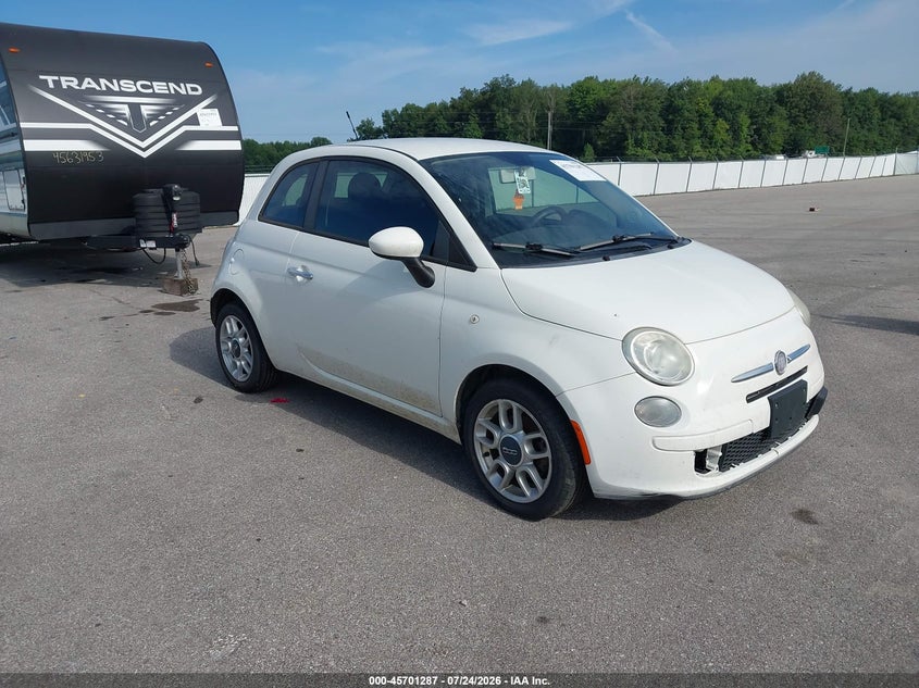 2013 Fiat 500 VIN 3C3CFFAR6DT553258 IAAI salvage auction — LEFT FRONT, Salvage (Indiana), sold $225 on 2026-08-15 (photo 1)