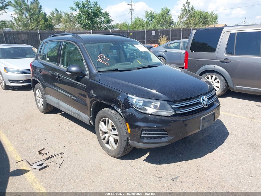 2016 Volkswagen Tiguan VIN WVGBV7AX0GK000296 IAAI salvage auction — NORMAL WEAR, Clear (Colorado), sold $825 on 2026-08-04 (photo 1)