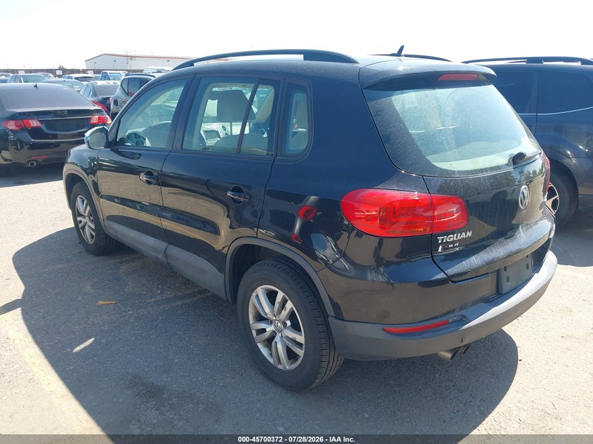 2016 Volkswagen Tiguan VIN WVGBV7AX0GK000296 IAAI salvage auction — NORMAL WEAR, Clear (Colorado), sold $825 on 2026-08-04 (photo 3)