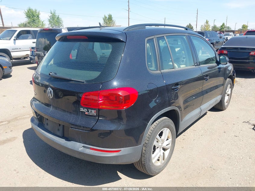 2016 Volkswagen Tiguan VIN WVGBV7AX0GK000296 IAAI salvage auction — NORMAL WEAR, Clear (Colorado), sold $825 on 2026-08-04 (photo 4)