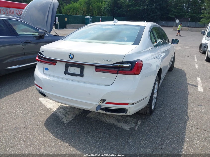 2020 BMW 7er VIN WBA7T4C04LGG62720 IAAI salvage auction — FRONT END, Clear (New York), sold $9,600 on 2026-07-28 (photo 4)