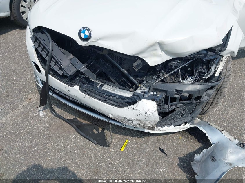 2020 BMW 7er VIN WBA7T4C04LGG62720 IAAI salvage auction — FRONT END, Clear (New York), sold $9,600 on 2026-07-28 (photo 6)