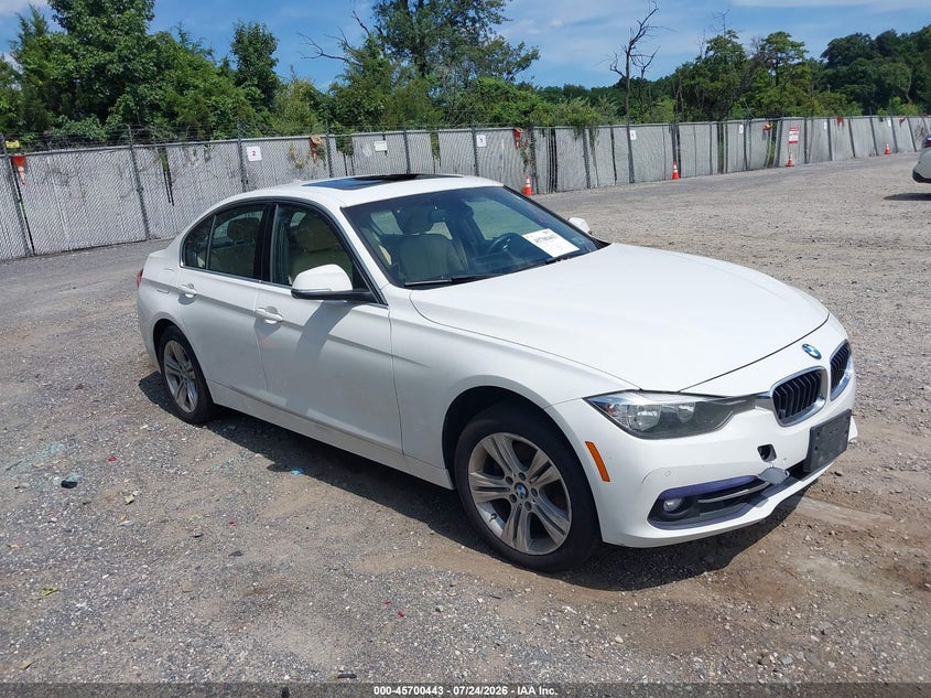 2017 BMW 3er VIN WBA8D9G59HNU58659 IAAI salvage auction — FRONT & REAR, Salvage (Pennsylvania), sold $1,300 on 2026-08-27 (photo 1)