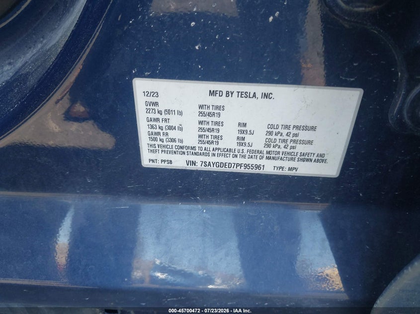 2023 Tesla Model y VIN 7SAYGDED7PF955961 IAAI salvage auction — LEFT SIDE, Wait Title, sold $4,600 on 2026-09-07 (photo 9)