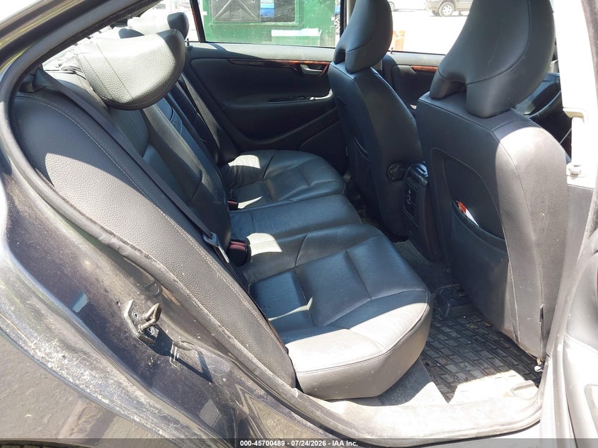 2009 Volvo S60 VIN YV1RH592192734353 IAAI salvage auction — NORMAL WEAR, Clear (New York), sold $275 on 2026-08-04 (photo 8)