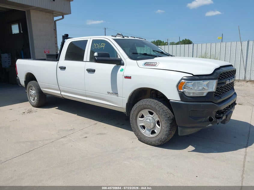 2021 Ram 2500 VIN 3C6UR5HJ3MG606581 — IAAI salvage auction photo