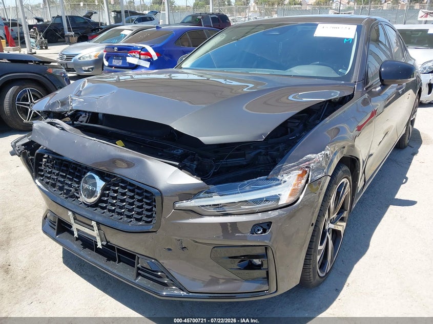 2024 Volvo S60 VIN 7JRL12FL1RG326967 IAAI salvage auction — FRONT END, Wait Title, sold $8,700 on 2026-09-24 (photo 6)