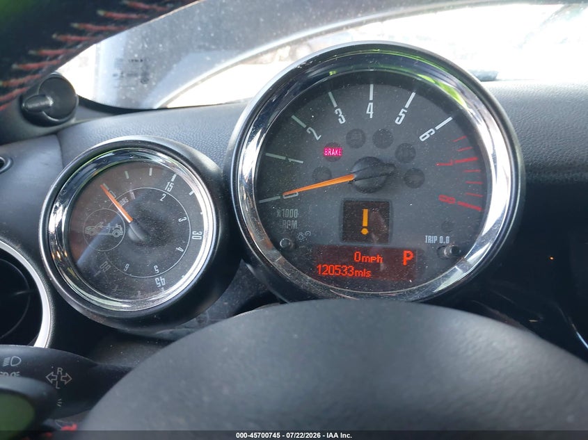 2013 Mini Convertible VIN WMWMR9C51DT499413 IAAI salvage auction — RIGHT SIDE, Wait Title, sold $675 on 2026-09-15 (photo 7)