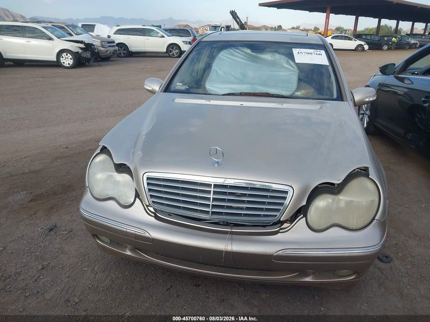 2001 Mercedes-benz C class VIN WDBRF61J81F055793 IAAI salvage auction — NORMAL WEAR, Clear-Dealer Only (Arizona), sold $175 on 2026-08-18 (photo 6)
