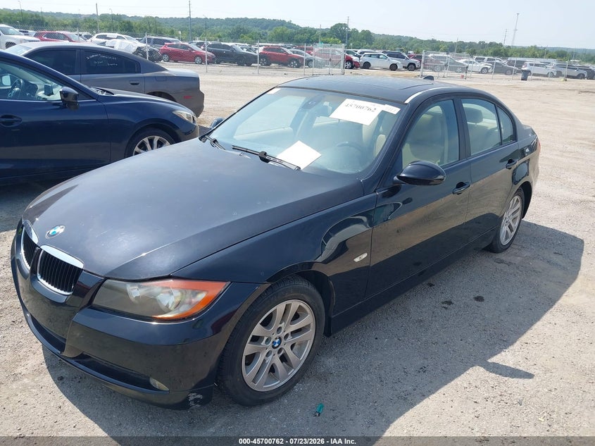 2007 BMW 3 series VIN WBAVA33567PG50187 IAAI salvage auction — UNKNOWN, Clear (Oklahoma), sold $800 on 2026-08-04 (photo 2)