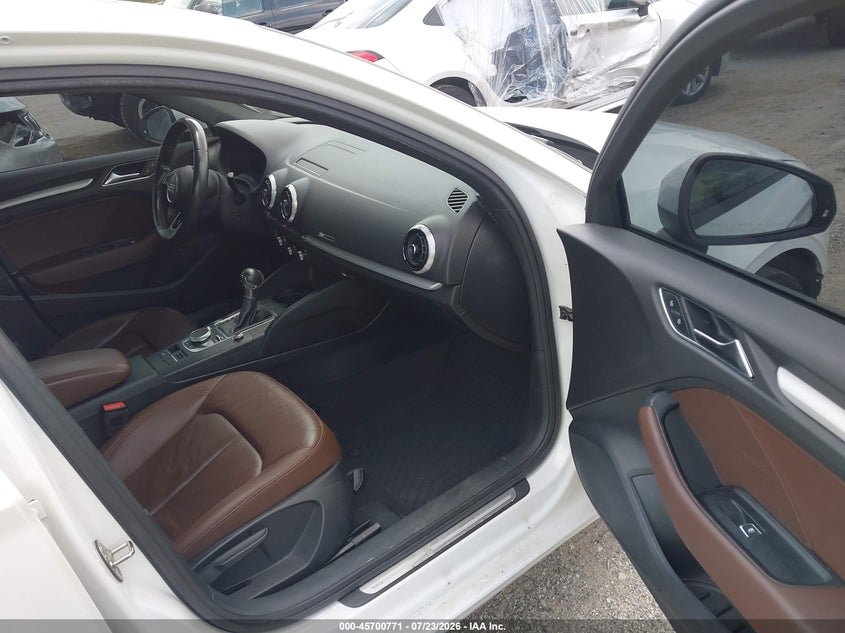 2018 Audi A3 VIN WAUAUGFF8J1089175 IAAI salvage auction — REAR END, Salvage (Illinois), sold $1,650 on 2026-10-01 (photo 5)