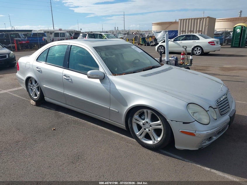 2004 Mercedes-benz E-class VIN WDBUF70J64A492047 IAAI salvage auction — NORMAL WEAR, Clear (Hawaii), sold $100 on 2026-07-28 (photo 1)