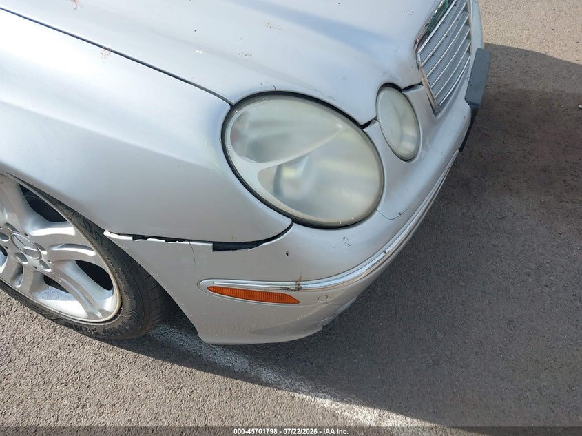 2004 Mercedes-benz E-class VIN WDBUF70J64A492047 IAAI salvage auction — NORMAL WEAR, Clear (Hawaii), sold $100 on 2026-07-28 (photo 6)